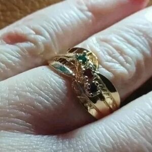 Gold-plated Mother's ring. yellow